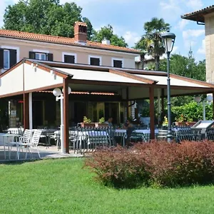 apartments-evelina-lola.in-istria.net/